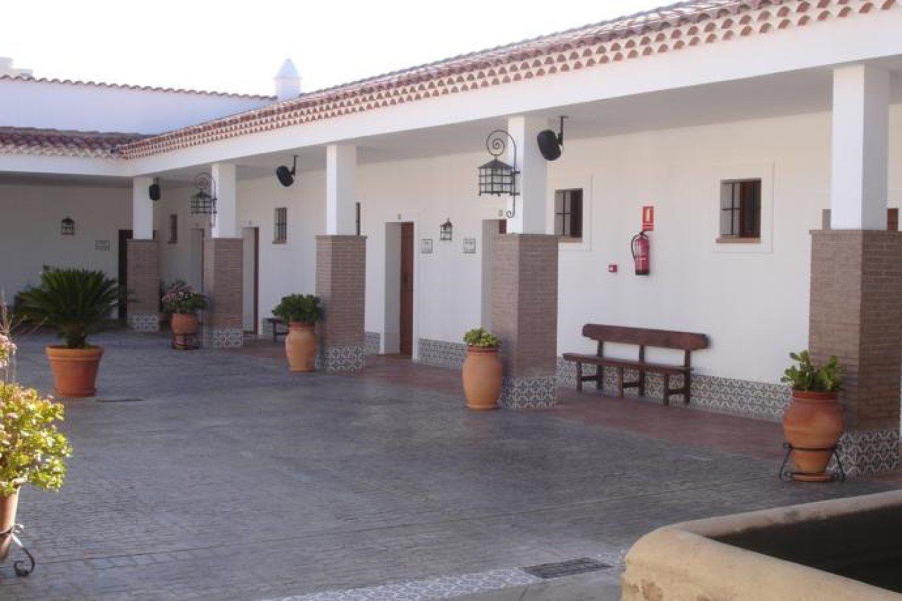 Hotel Rural Arroyo la Plata by Bossh Hotels Jerez De Los Caballeros Exterior foto