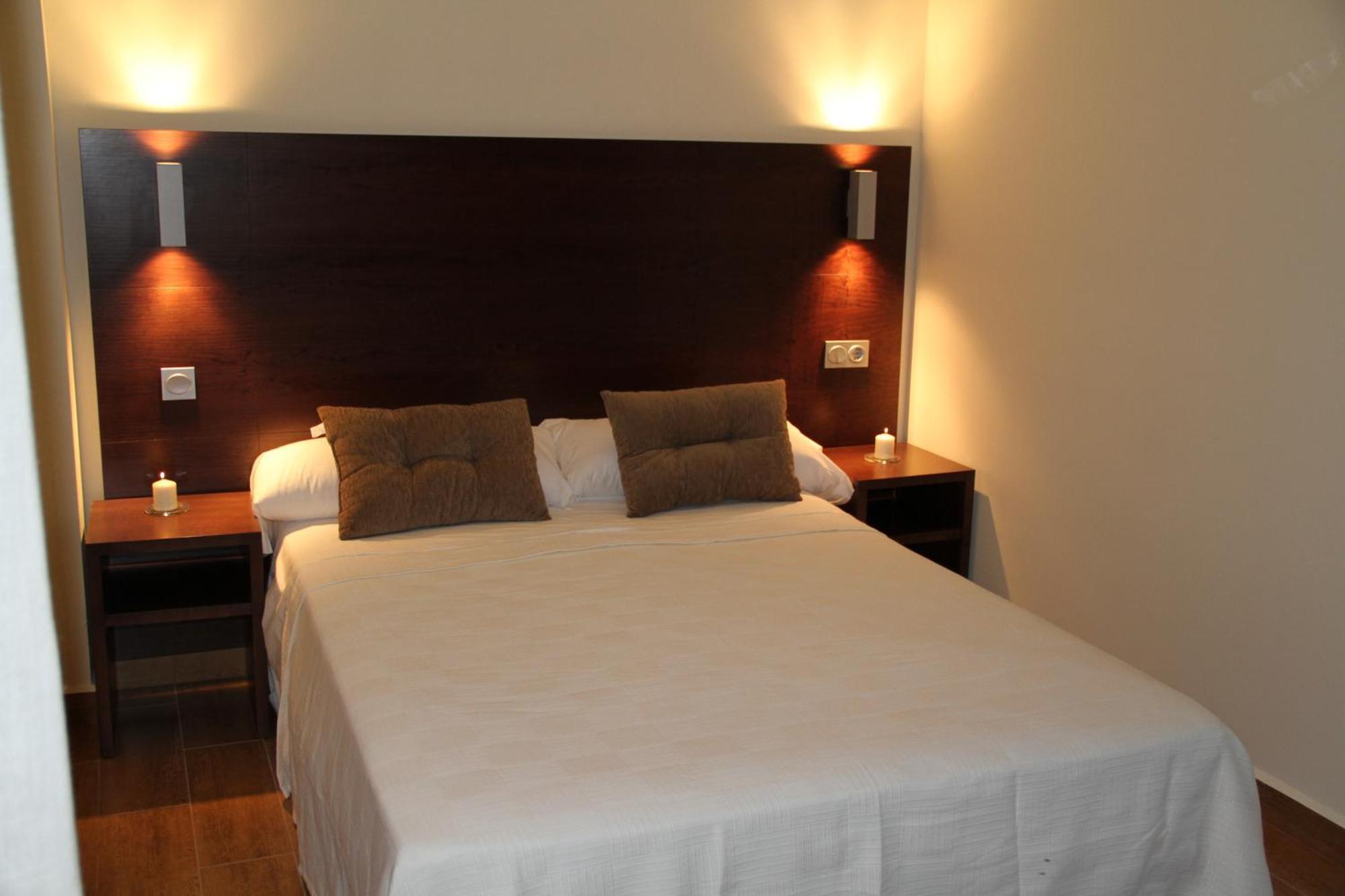Hotel Rural Arroyo la Plata by Bossh Hotels Jerez De Los Caballeros Exterior foto